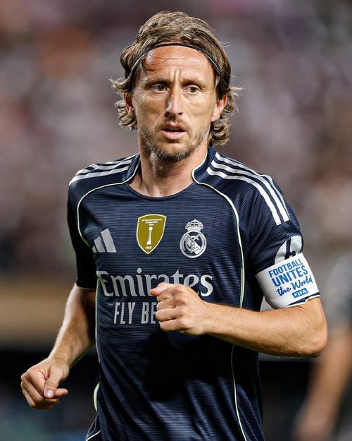 尤文租借切尔西后卫维加 租借费总价550万欧 [尤文图斯切尔西]